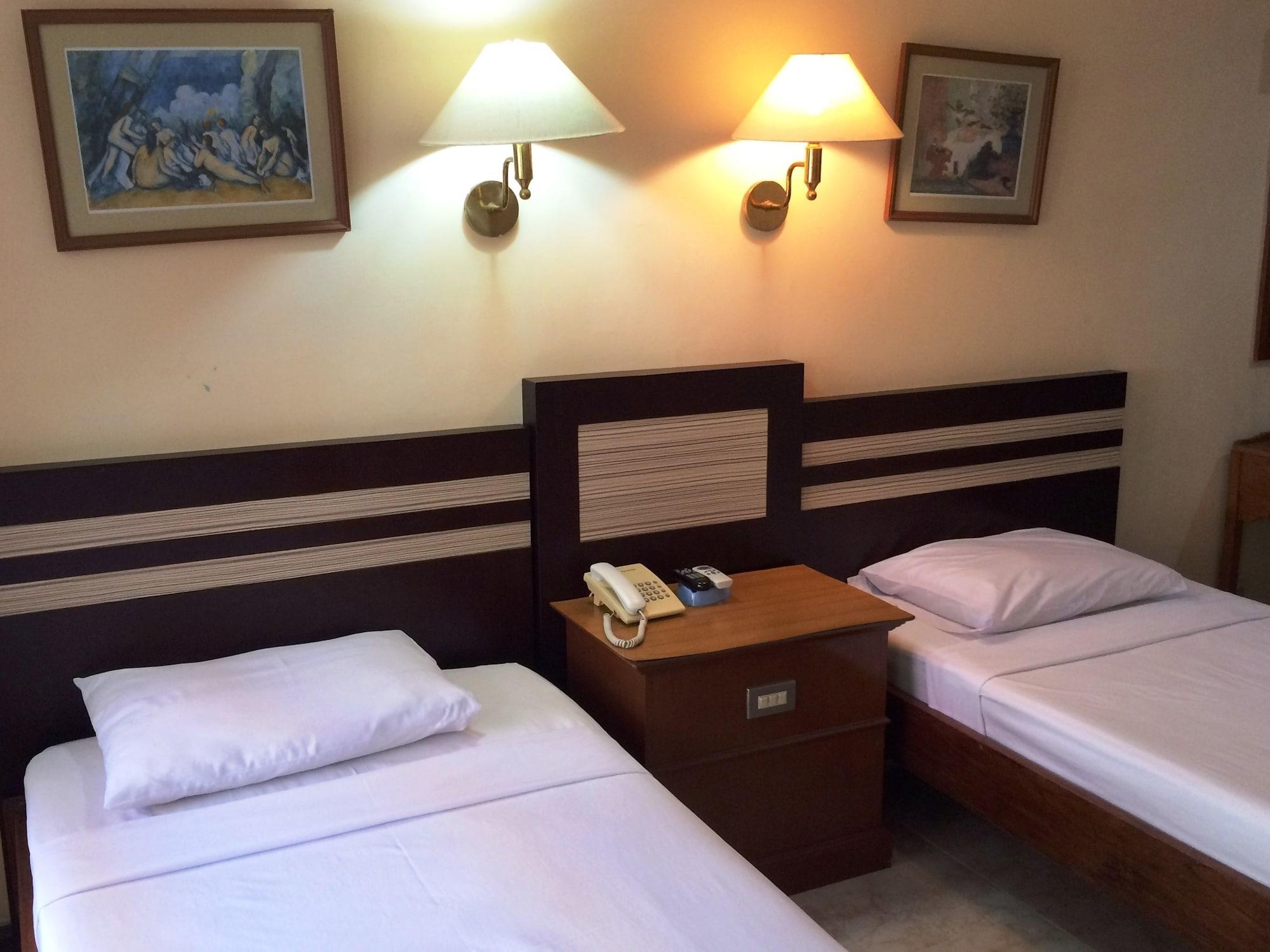 Sri Ratu Hotel Legian Dış mekan fotoğraf
