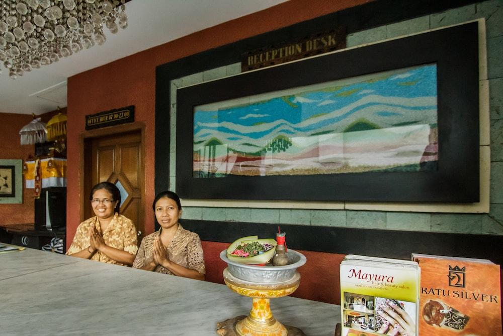 Sri Ratu Hotel Legian Dış mekan fotoğraf