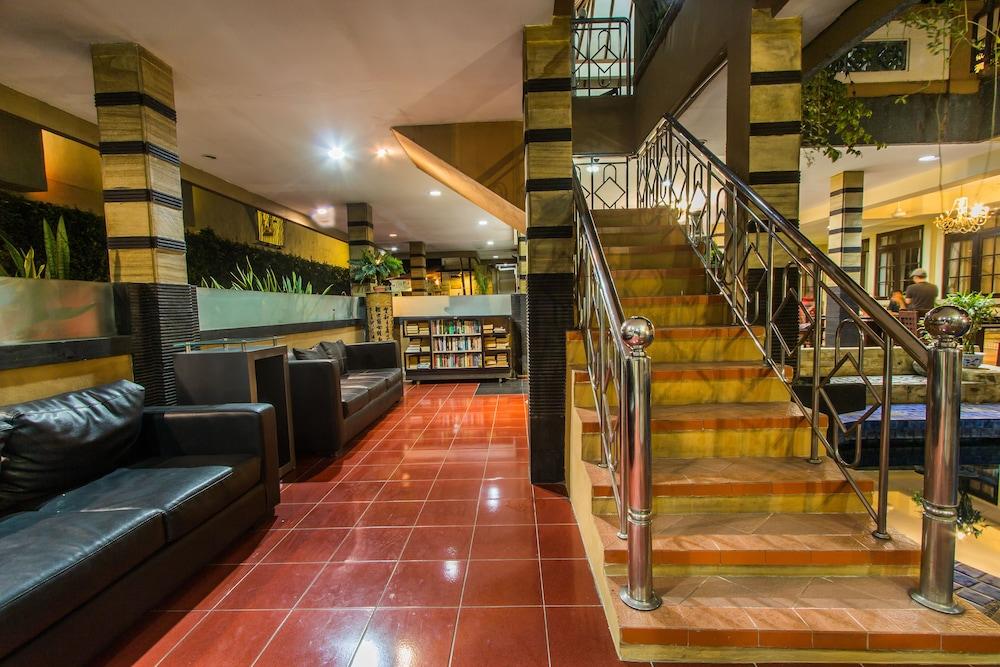 Sri Ratu Hotel Legian Dış mekan fotoğraf