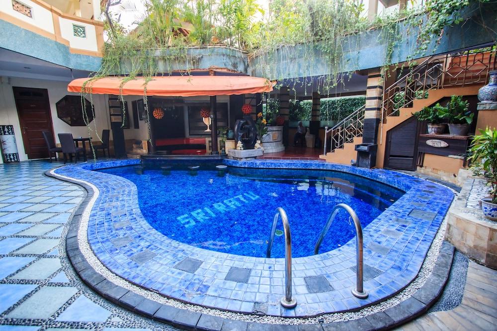 Sri Ratu Hotel Legian Dış mekan fotoğraf