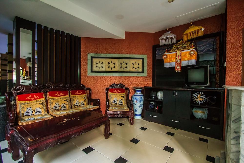 Sri Ratu Hotel Legian Dış mekan fotoğraf