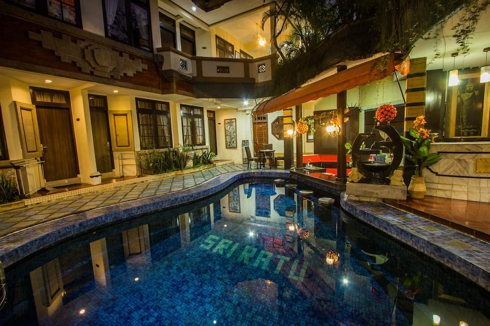 Sri Ratu Hotel Legian Dış mekan fotoğraf